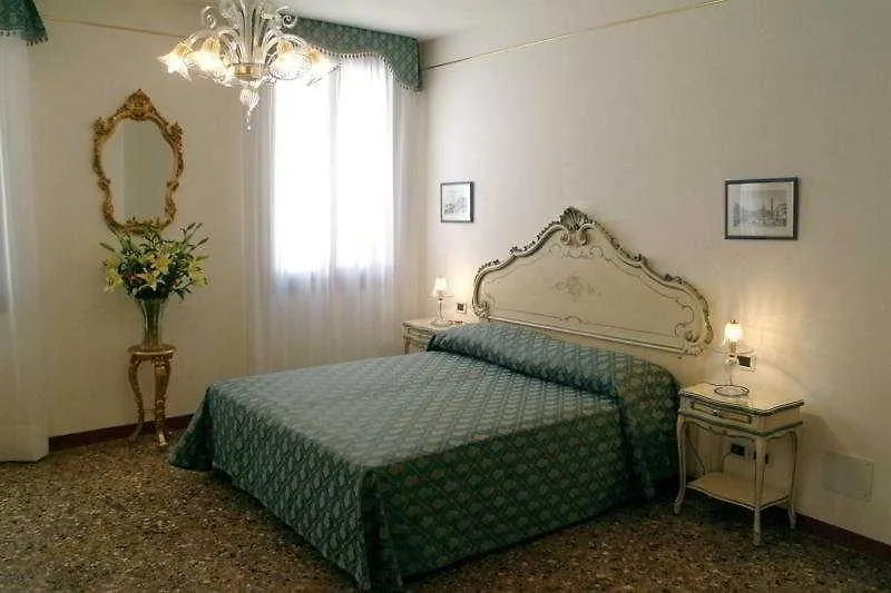 Locanda Ca' Formosa Venedig 3*,  Italien